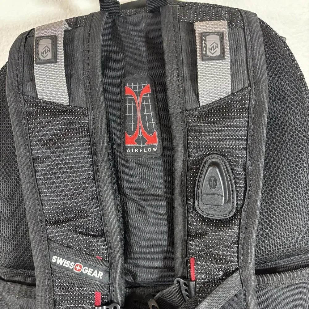 SwissGear Wenger Backpack Laptop Travel Bag Insulated Cooler Pocket Black Red